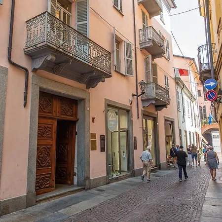 Palazzo Ciravegna *