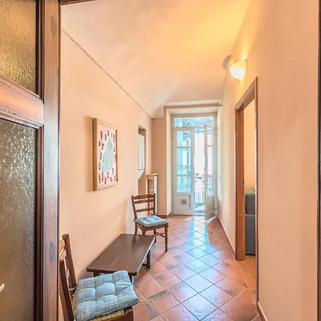 Lejlighed Palazzo Ciravegna