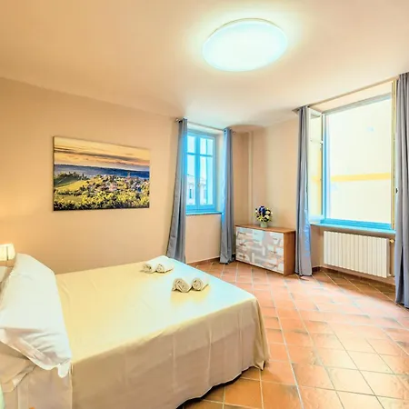 Palazzo Ciravegna * Alba (Piedmont)