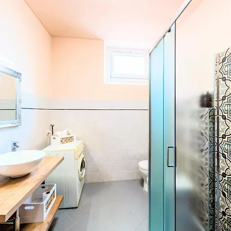 Palazzo Ciravegna Apartamento *