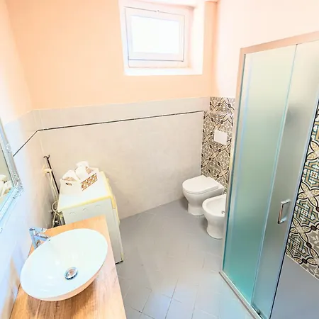 Palazzo Ciravegna Apartamento *